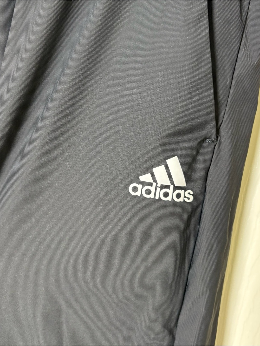 Adidas Golf Essential Joggers Men's Medium Black Performance Active Logo Pockets - Picture 3 of 10